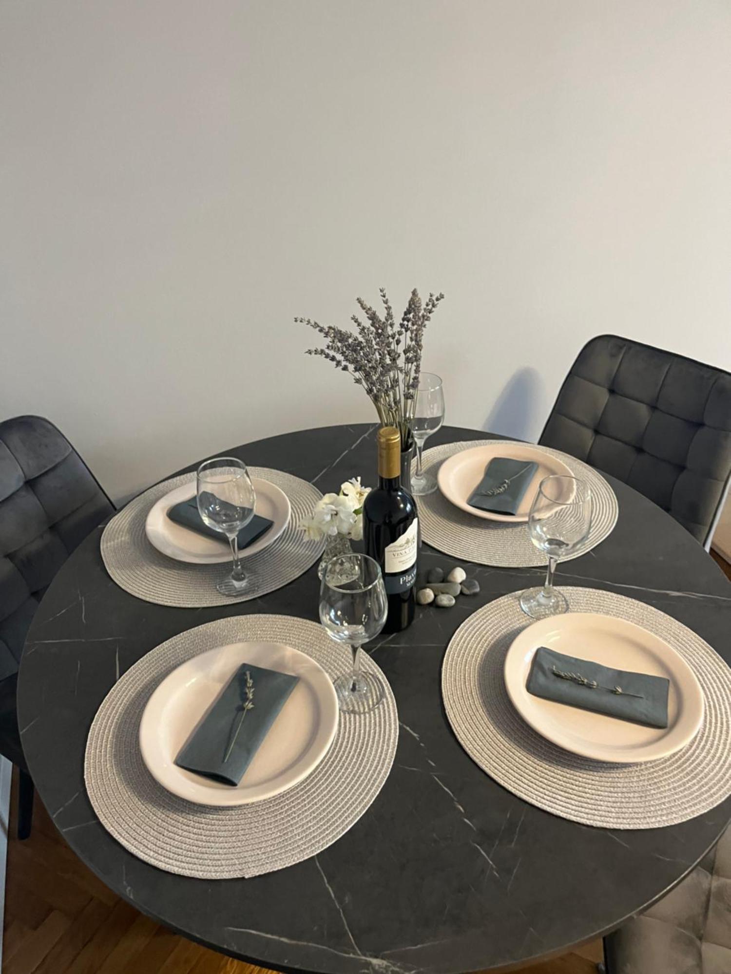 Apartman Loft 72 スラヴォンスキ・ブロド エクステリア 写真